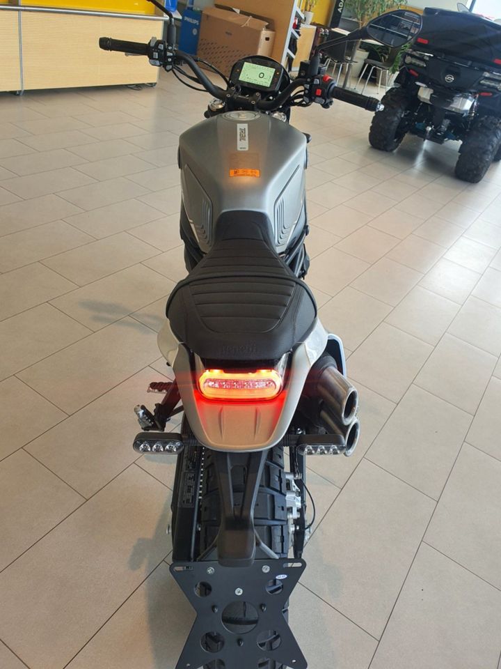 BN Leoncino 800 Trail 4