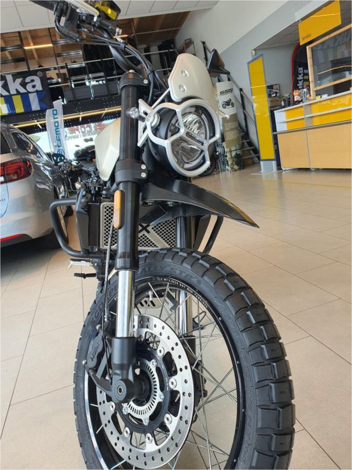 Brixton Crossfire 500x 2