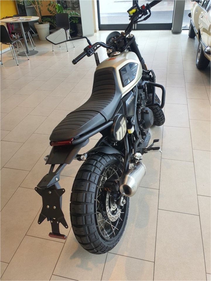 Brixton Crossfire 500x 4