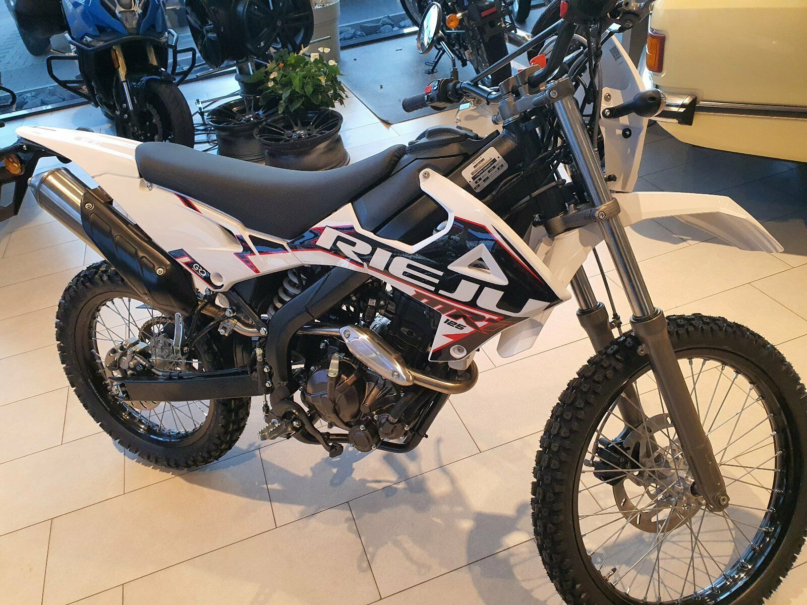 Rieju MRT 125i Supermoto