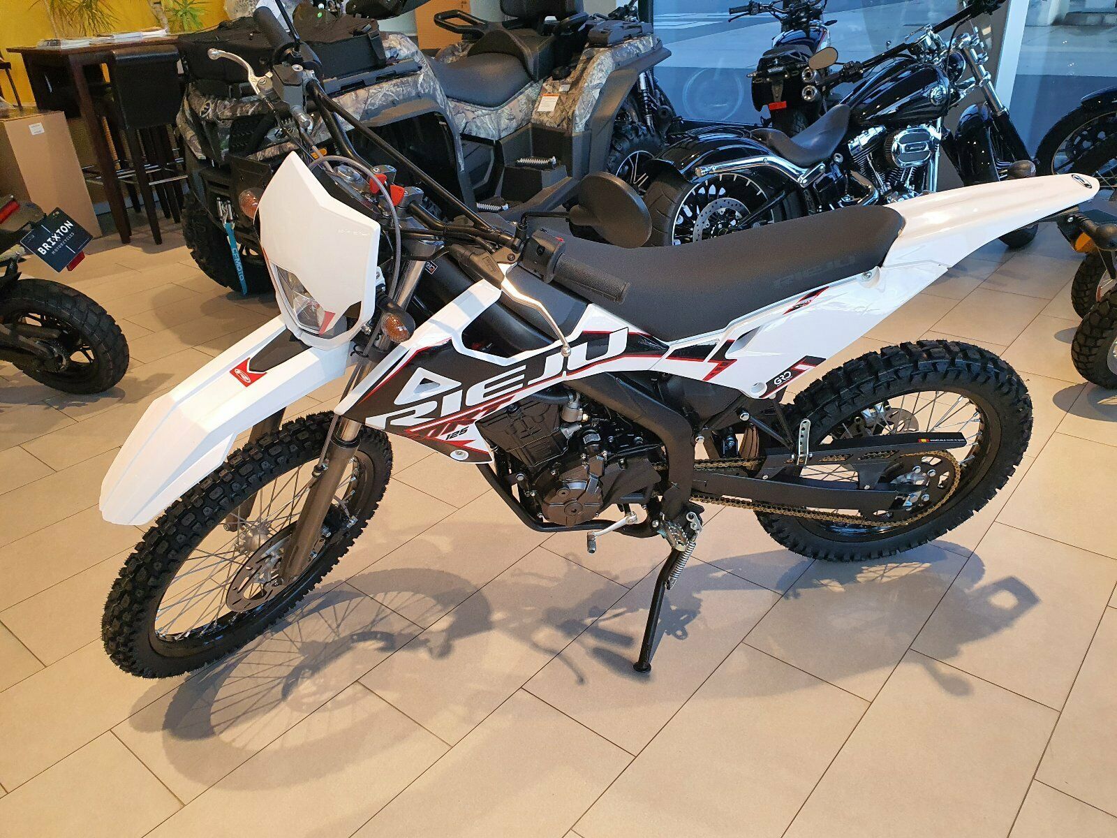 Rieju MRT 125i Supermoto 2