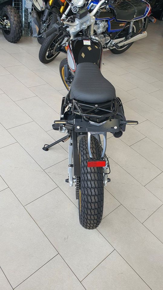 Mash X- Ride 125 ABS 4